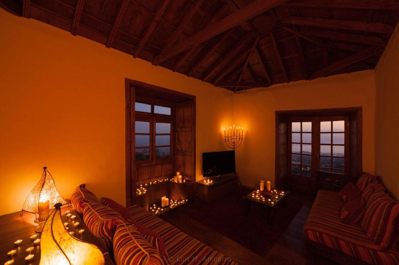 Historic Canarian House, Private Heated Infinity Pool, Bbq, Wifi + Panoramic Ocean Views أرونا المظهر الخارجي الصورة