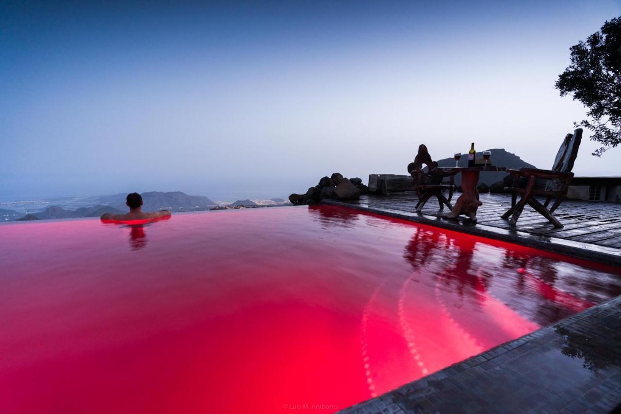 Historic Canarian House, Private Heated Infinity Pool, Bbq, Wifi + Panoramic Ocean Views أرونا المظهر الخارجي الصورة